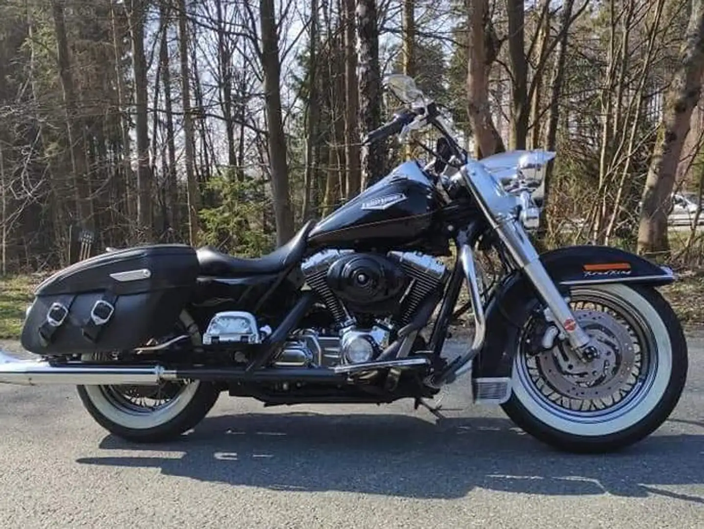 Harley-Davidson Road King Classic FLHRCI einmaliger Umbau Schwarz - 2