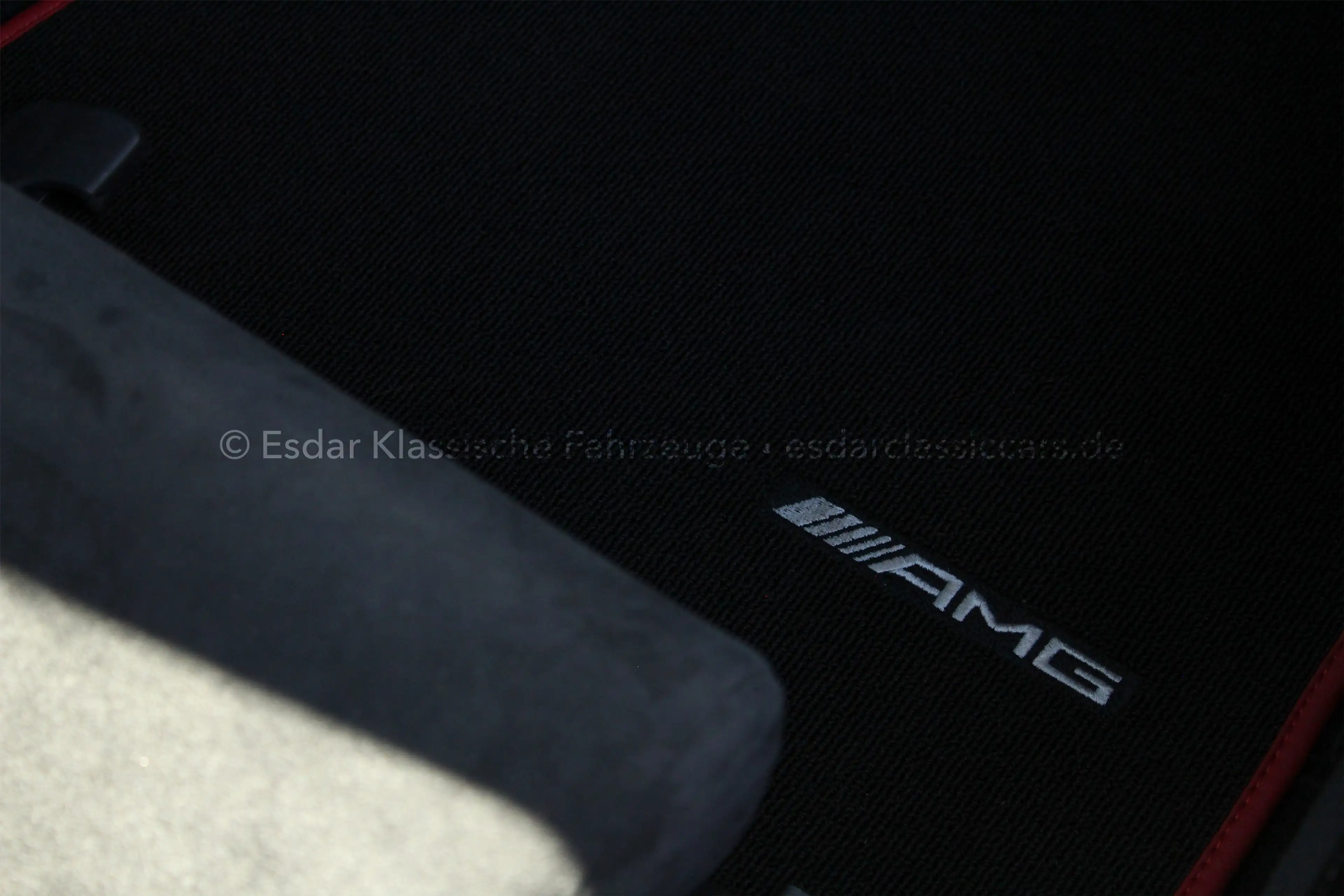 Mercedes-Benz SLS AMG Coupe SPEEDSHIFT DCT Black Series — photo 3
