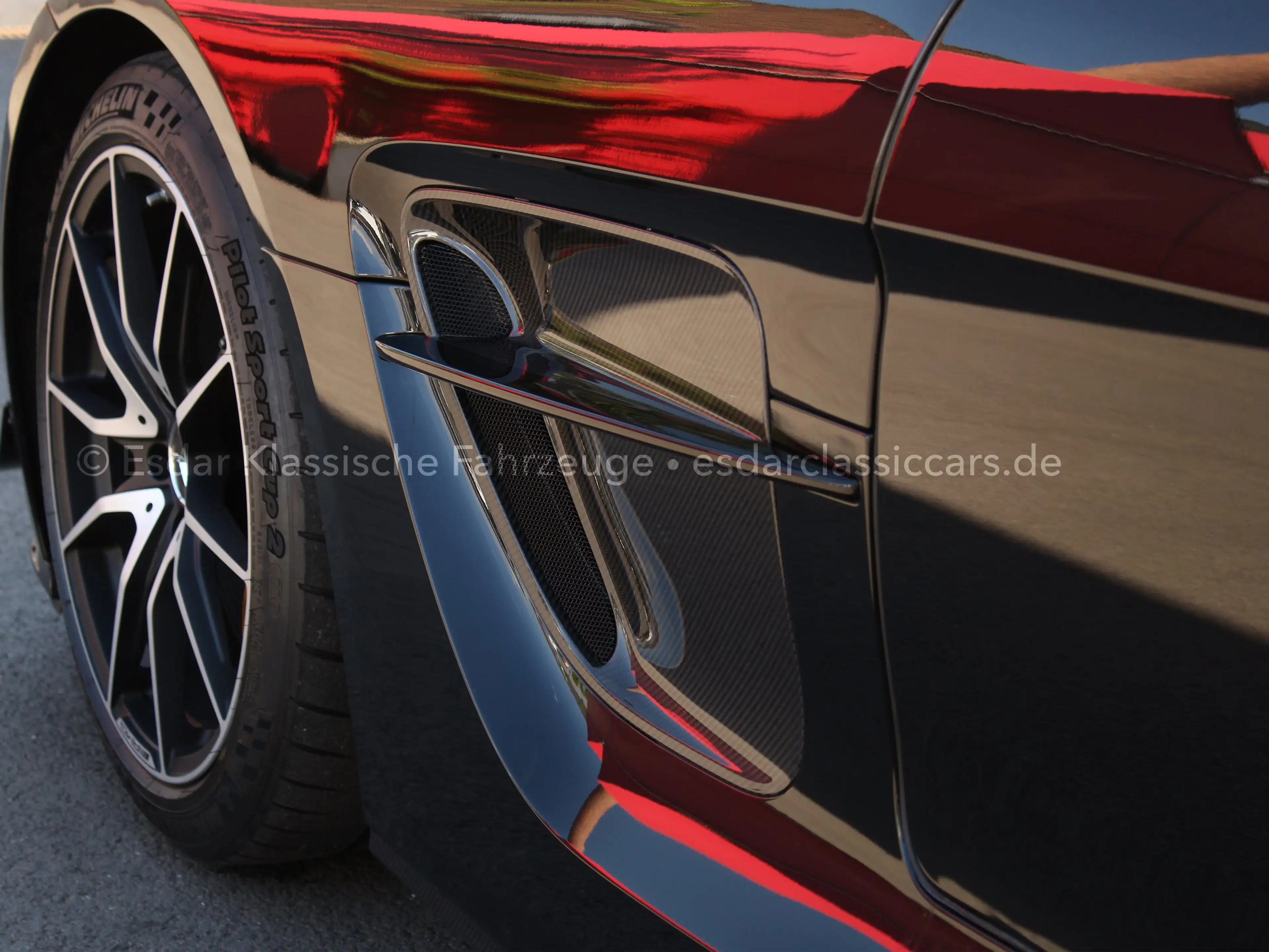 Mercedes-Benz SLS AMG Coupe SPEEDSHIFT DCT Black Series — photo 9