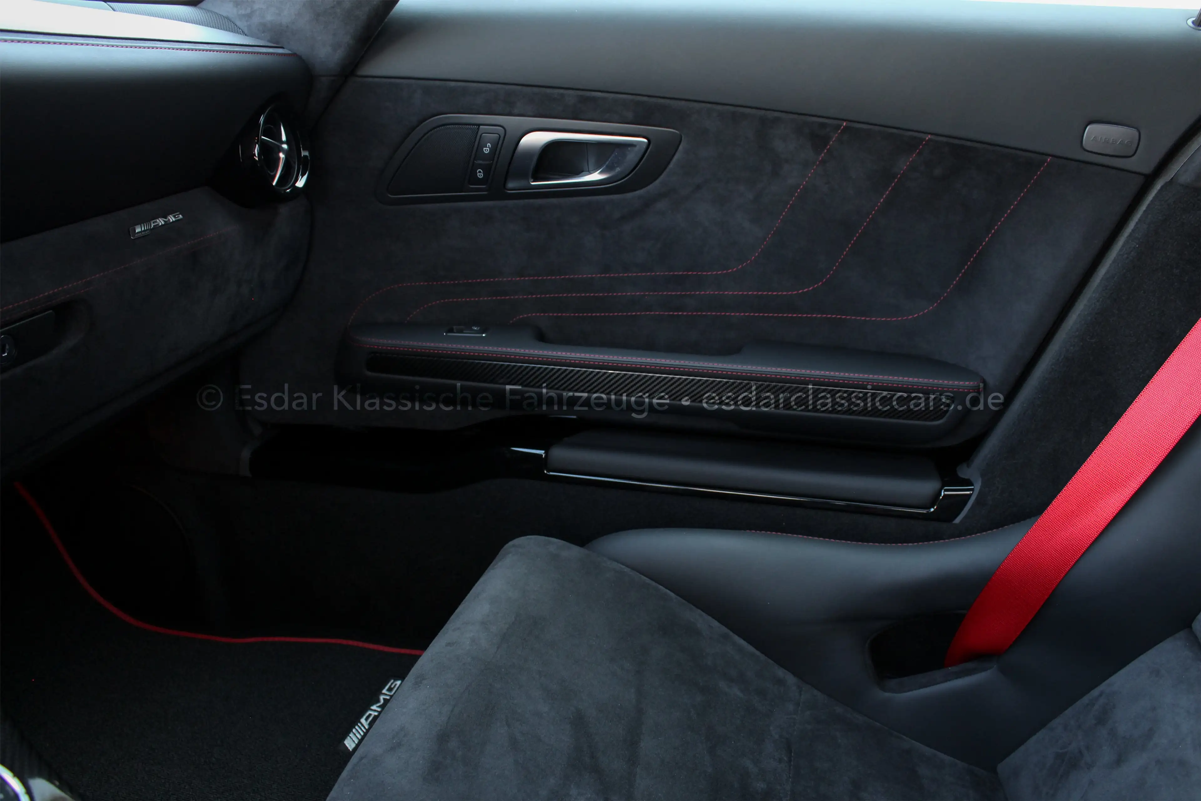Mercedes-Benz SLS AMG Coupe SPEEDSHIFT DCT Black Series — photo 12
