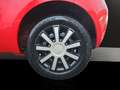 Toyota Yaris 1,0-l-VVT-i Cool+TÜV+Klima Rojo - thumbnail 22