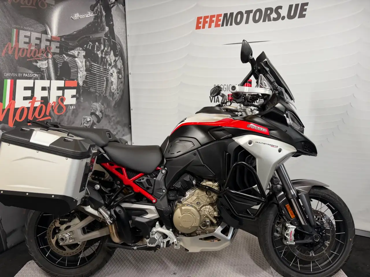 Ducati Multistrada V4