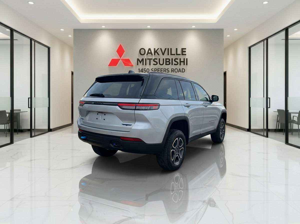 used 2022 Jeep Grand Cherokee car, priced at $32,950