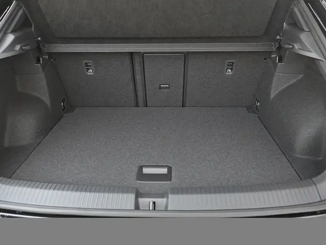 Volkswagen T-Roc view 15