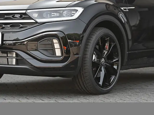 Volkswagen T-Roc view 7