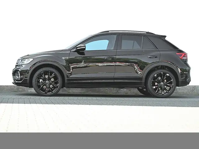 Volkswagen T-Roc view 3