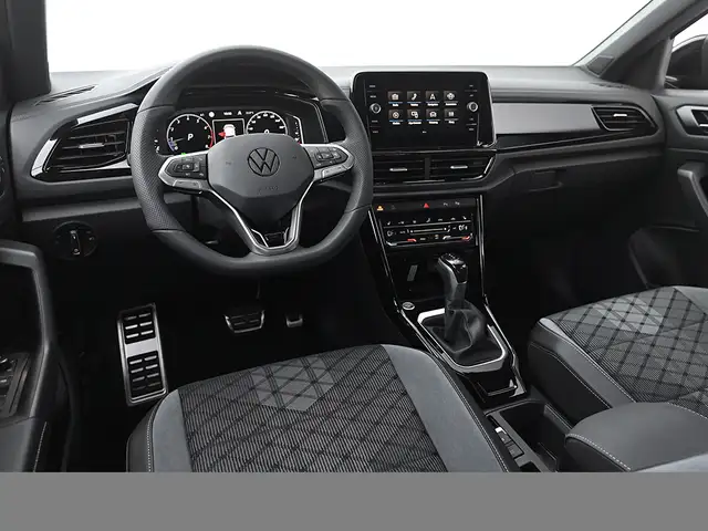 Volkswagen T-Roc view 10