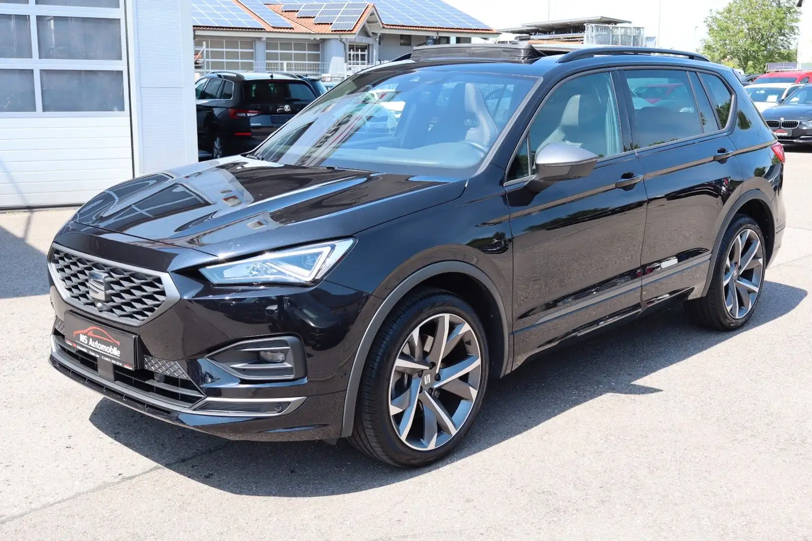 SEAT Tarraco 2.0 TSI FR 4Drive DSG StandHz_Pano_7Sitz Schwarz - 1