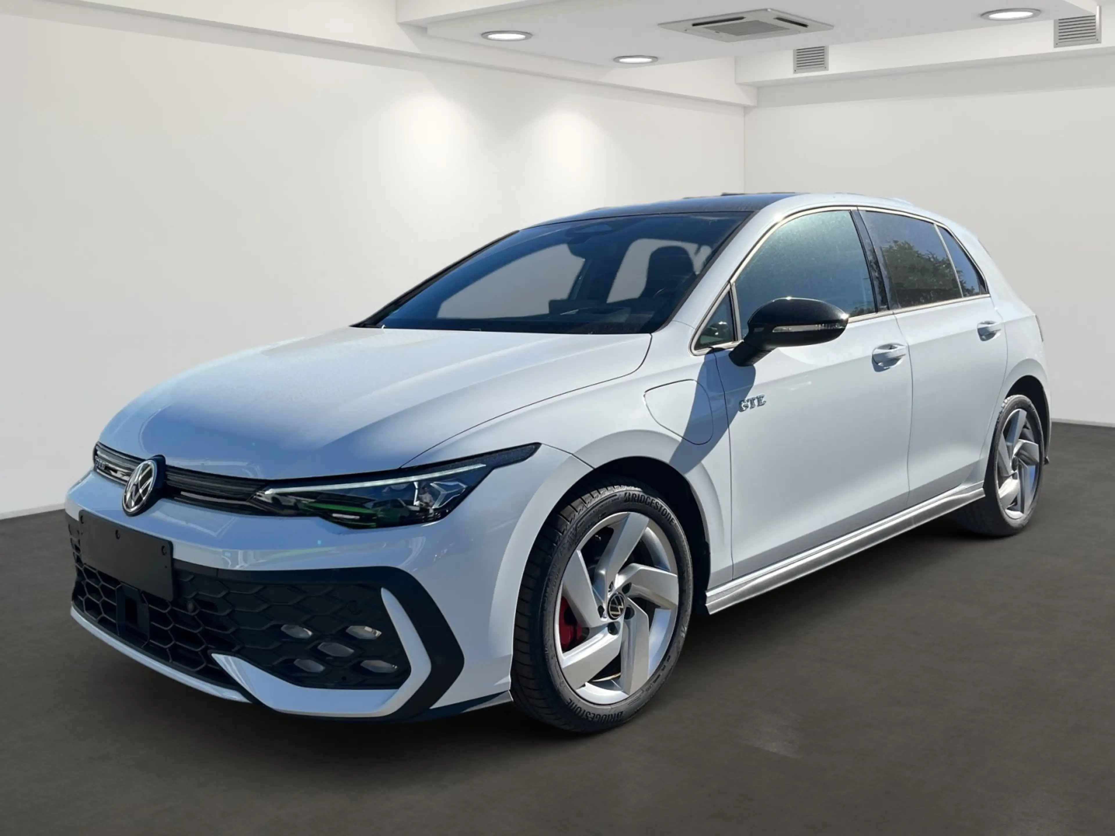 Volkswagen Golf GTE GTE 1,5 eHybrid BusiPaket Navi AHK RFK — photo 2