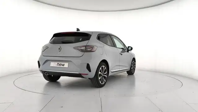 Renault Clio view 7