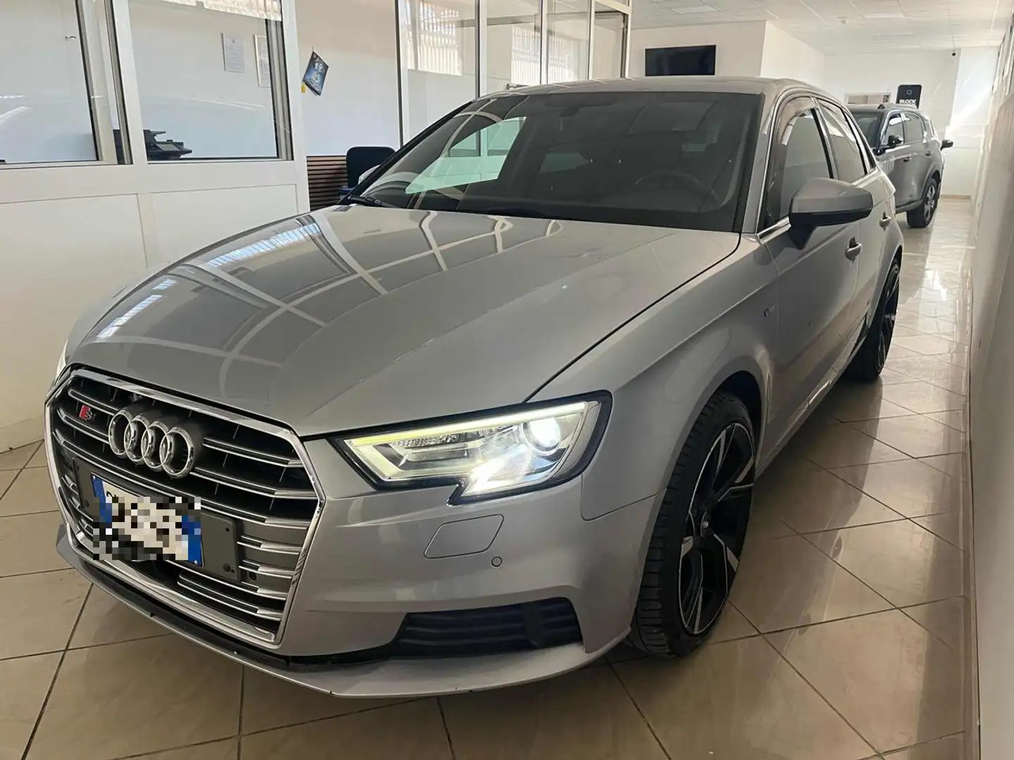 Audi A3 SPB  S-LINE 30 TDI - 2