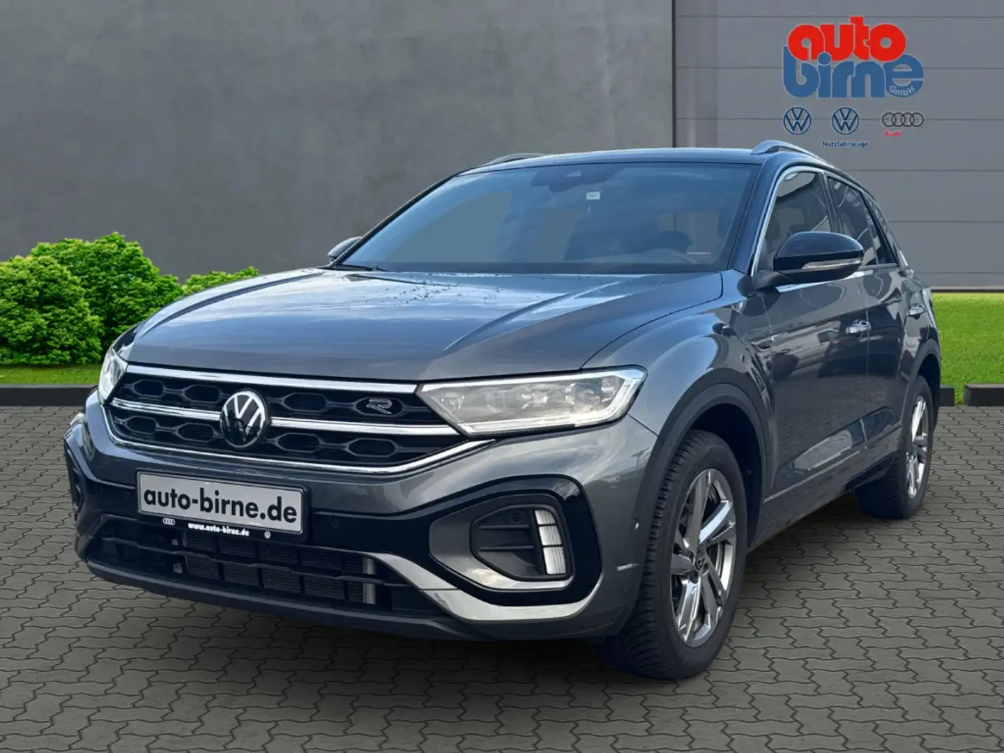 Volkswagen T-Roc 1.5 TSI R-Line  AHK Navi Dig. Cockpit Massagesitze Grau - 1