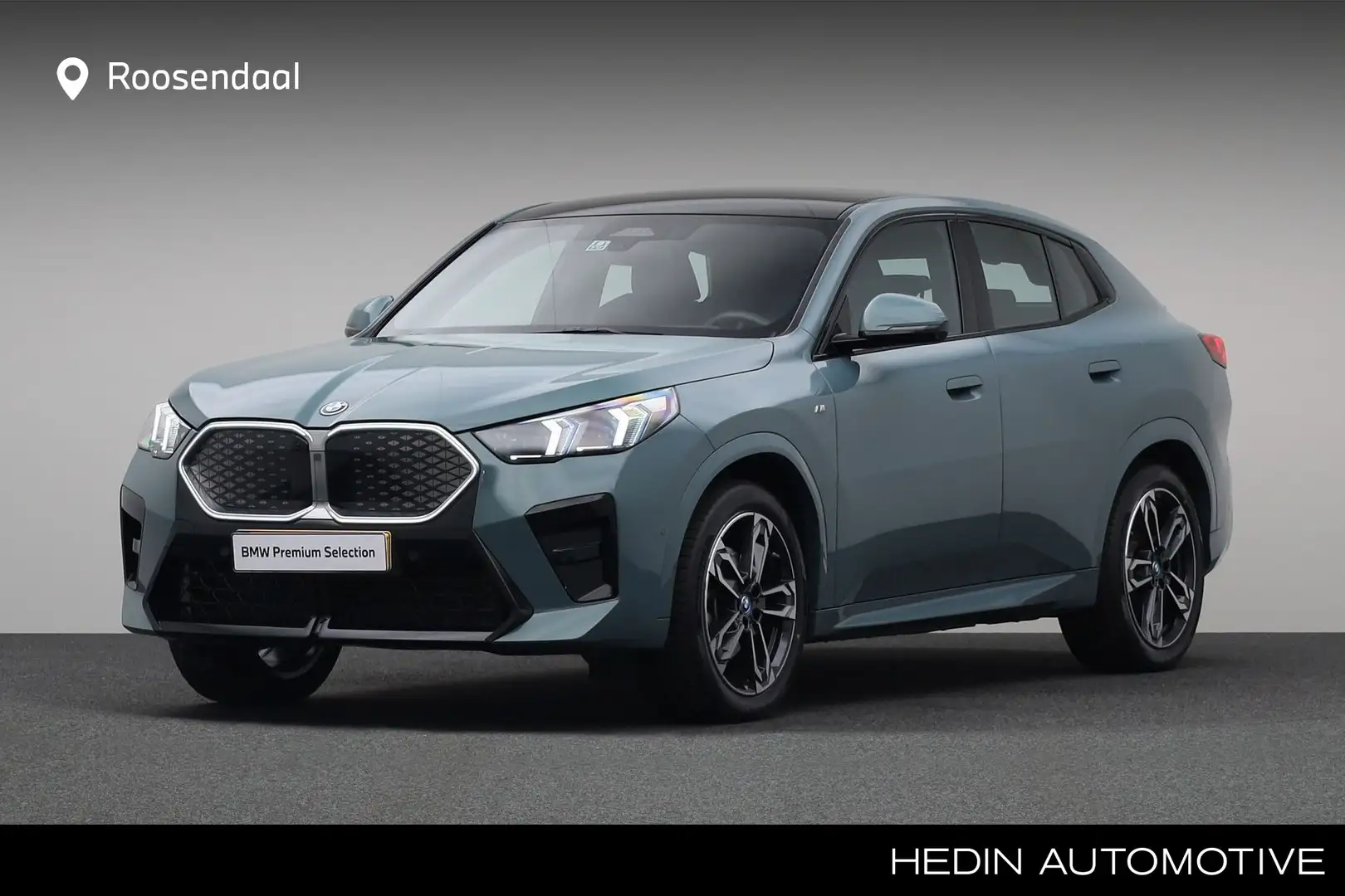 BMW iX2 xDrive30 67 kWh M-Sport | Harman Kardon | Panorama Vert - 1