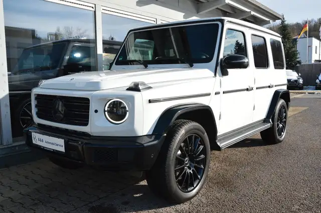 Mercedes-Benz G 400