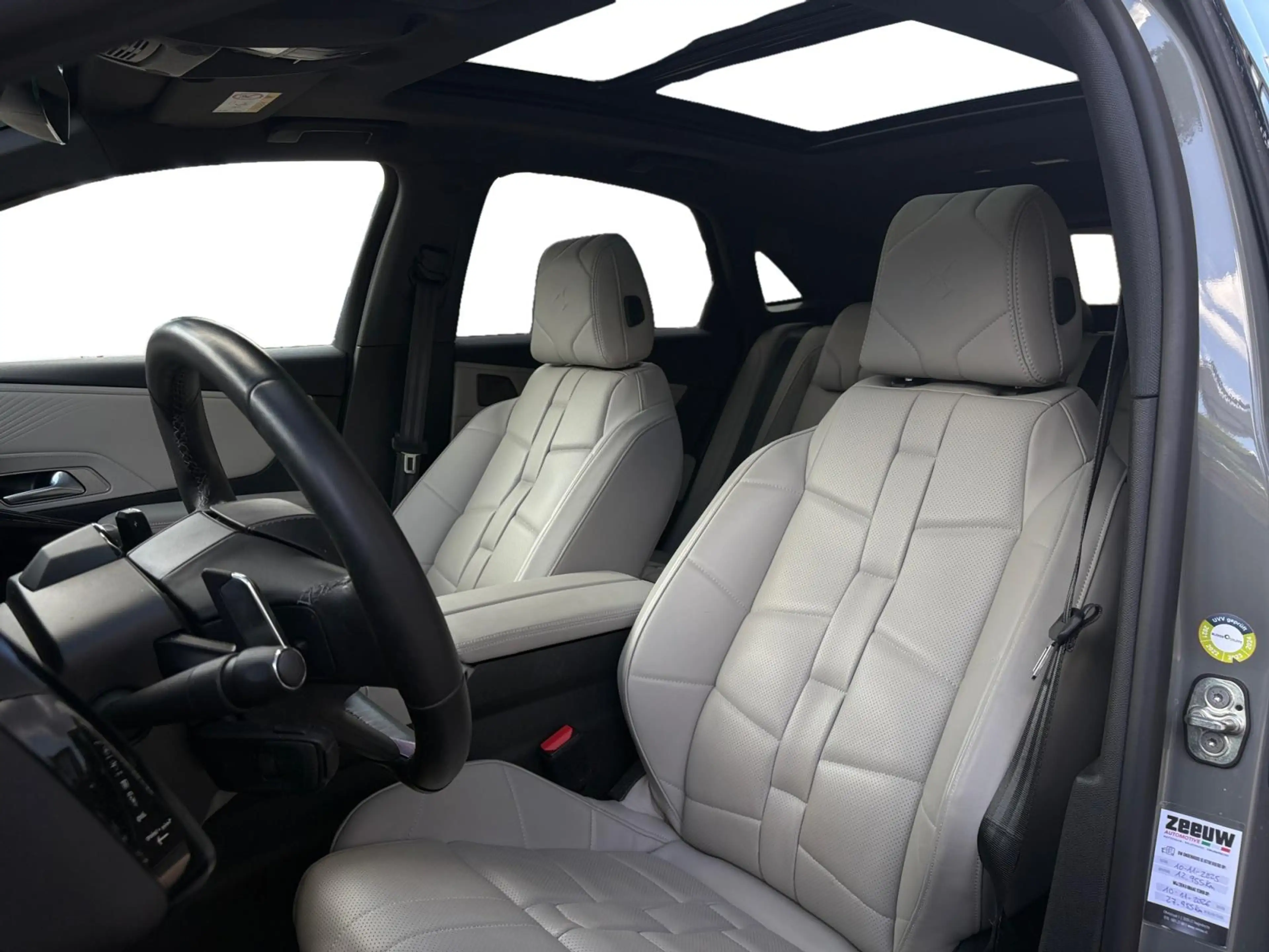 DS Automobiles DS 7 La Premiere e-Tense 360pk PHEV 4x4 e-EAT8 | BLACK — photo 11