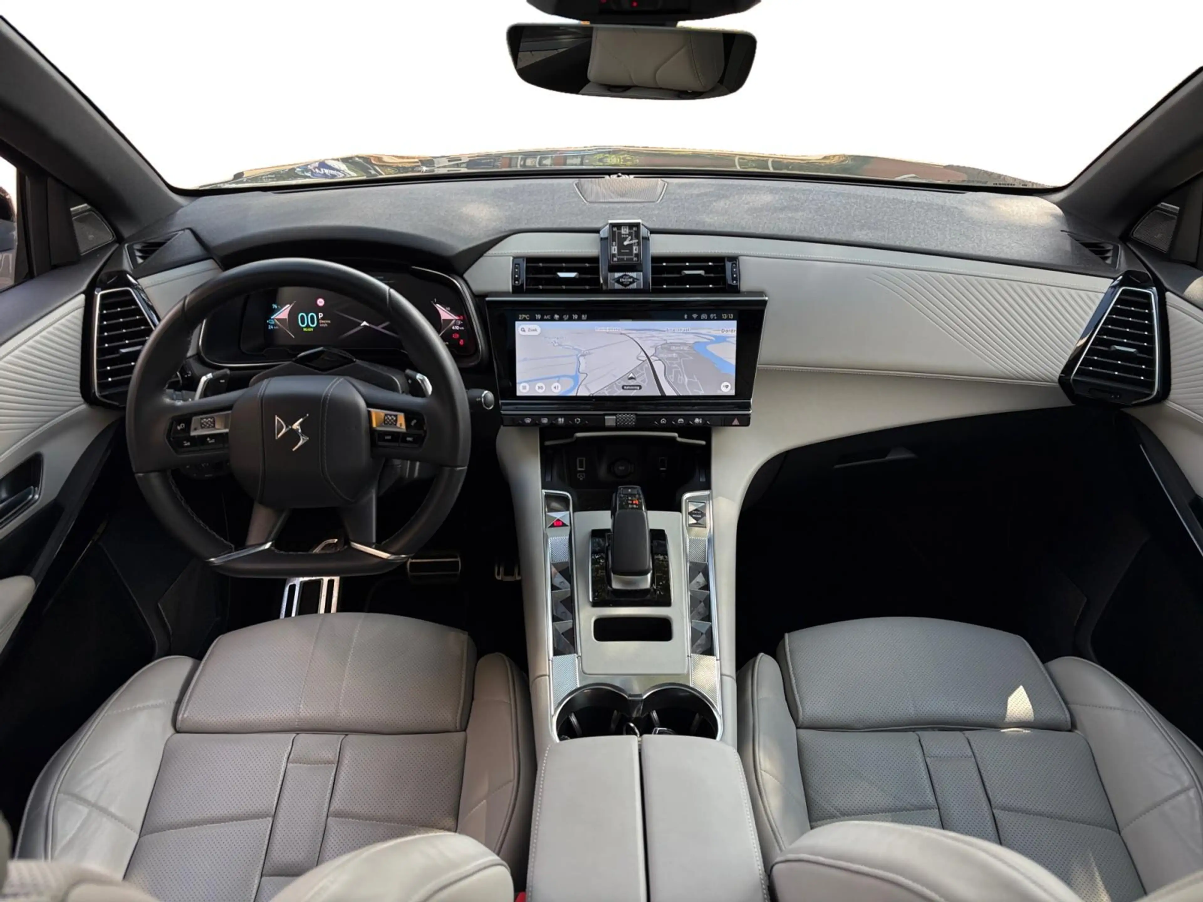 DS Automobiles DS 7 La Premiere e-Tense 360pk PHEV 4x4 e-EAT8 | BLACK — photo 13