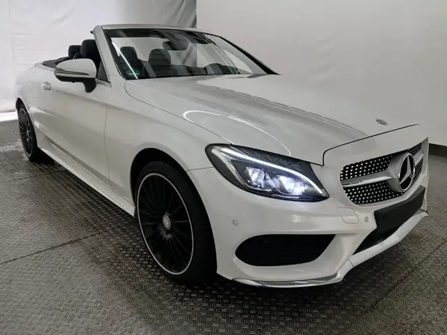 Mercedes-Benz C 220 d Cabrio AMG*360°*AHK*NAVI*LED*