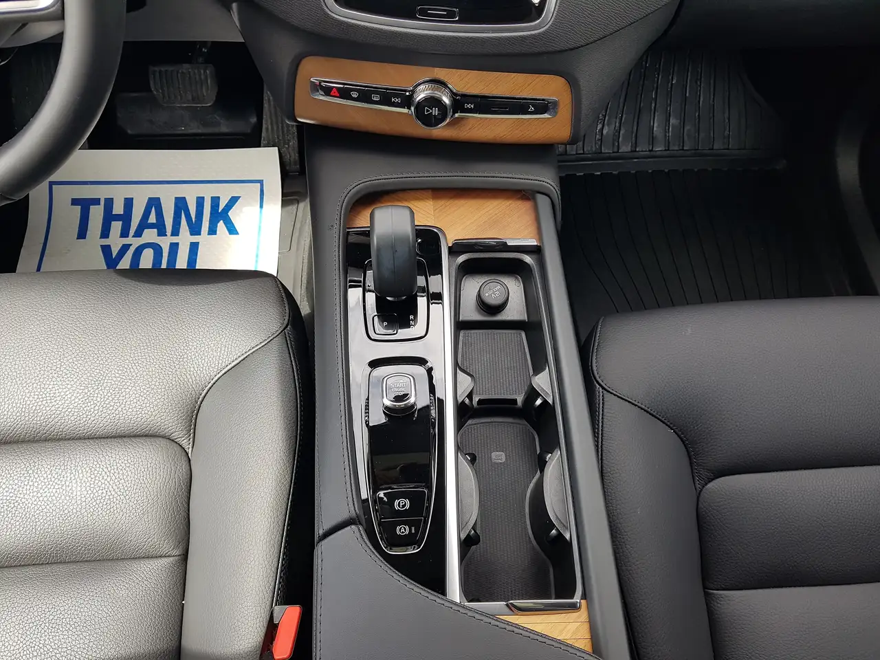 Volvo XC90 снимка Volvo XC90