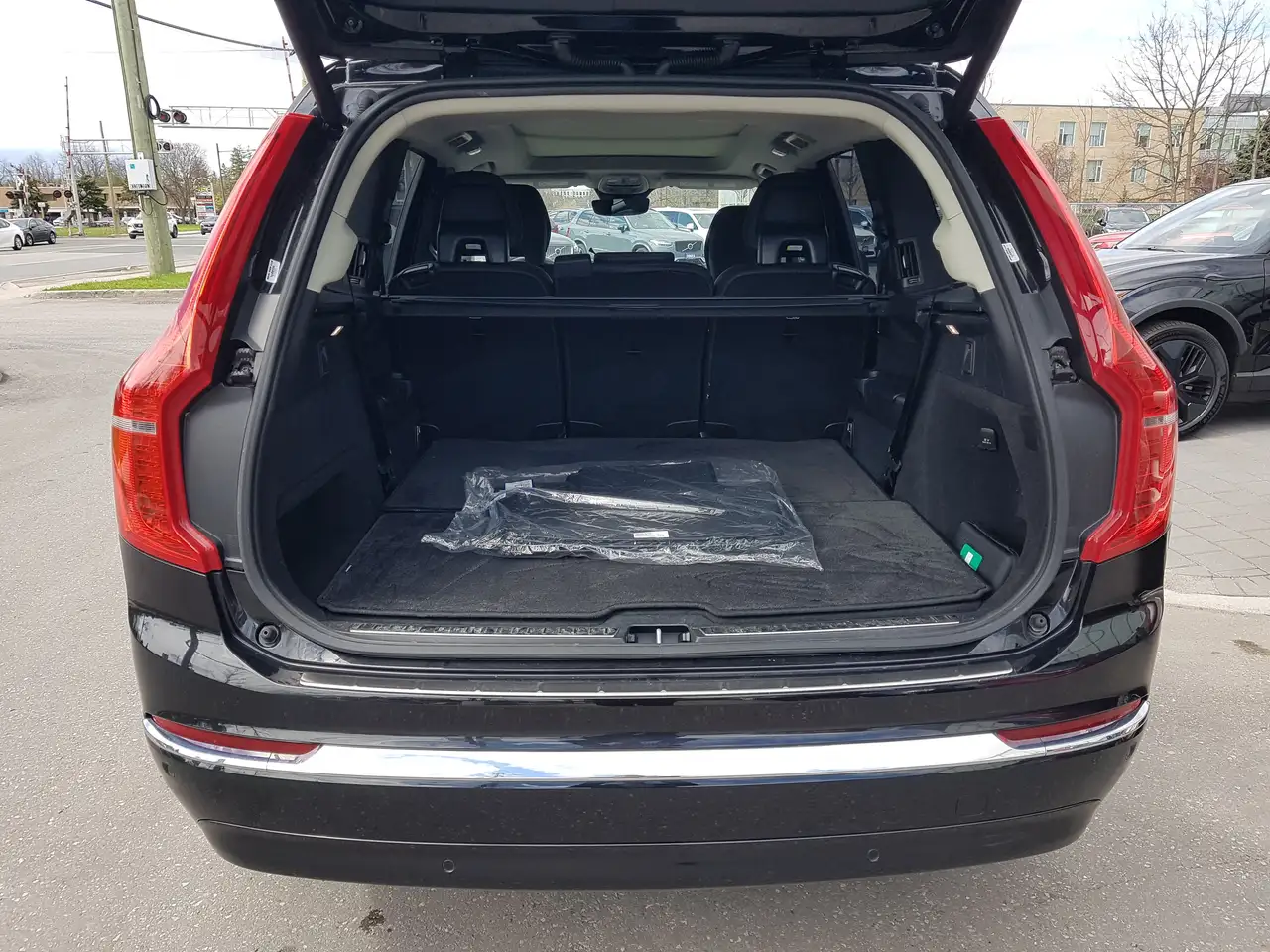 Volvo XC90 снимка Volvo XC90