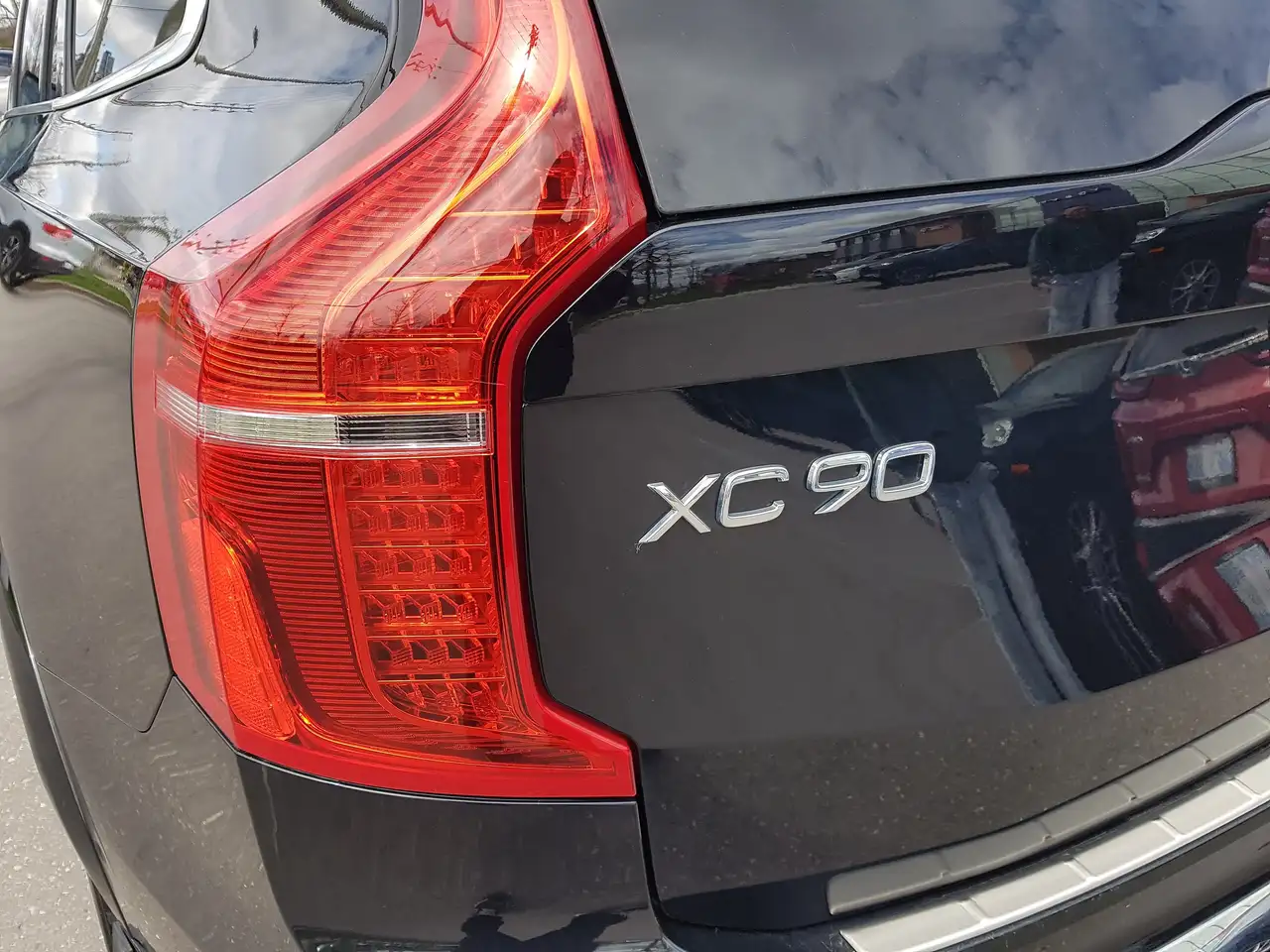 Volvo XC90 снимка Volvo XC90
