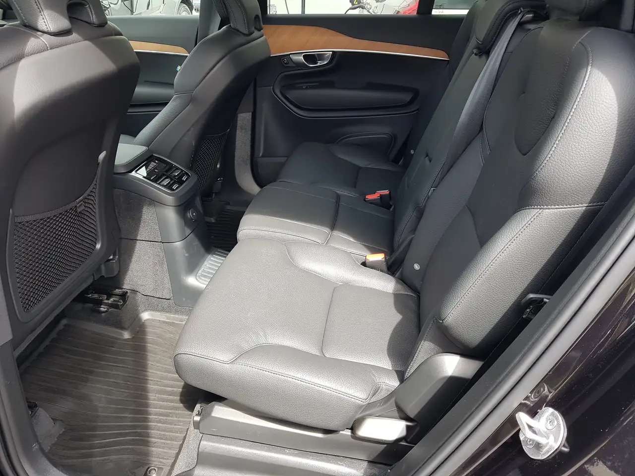 Volvo XC90 снимка Volvo XC90