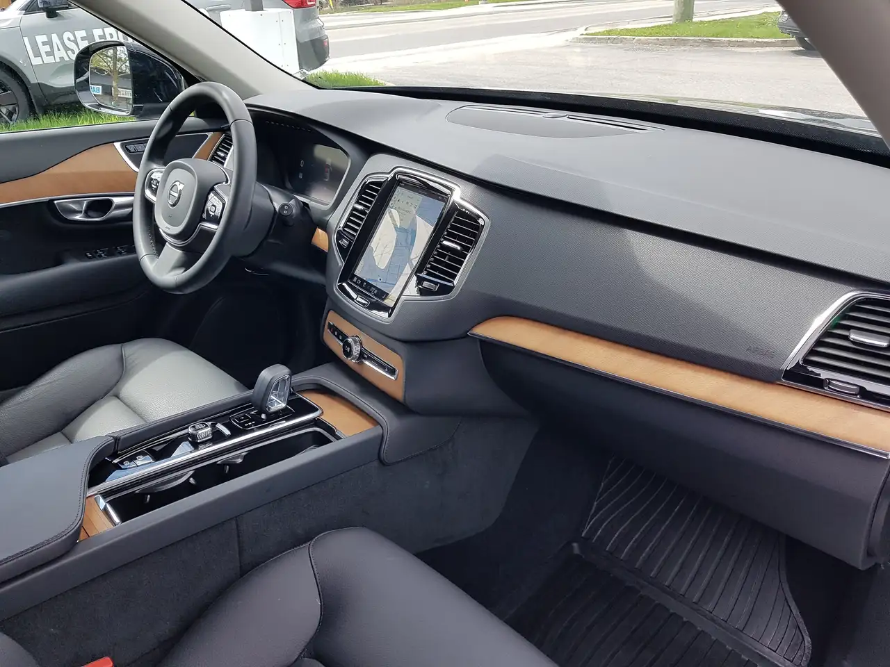 Volvo XC90 снимка Volvo XC90