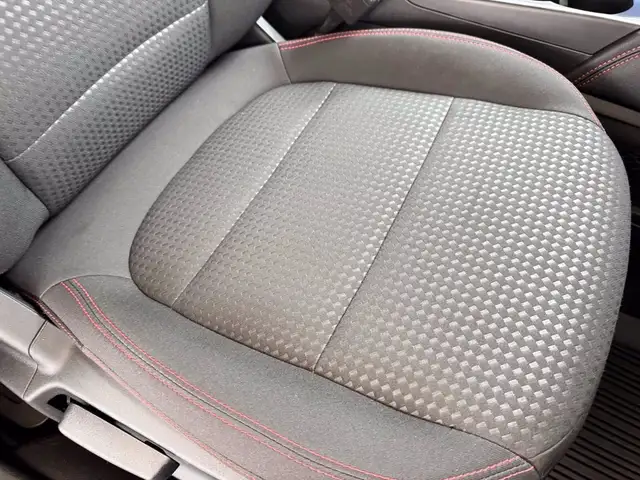 Ford Kuga view 8