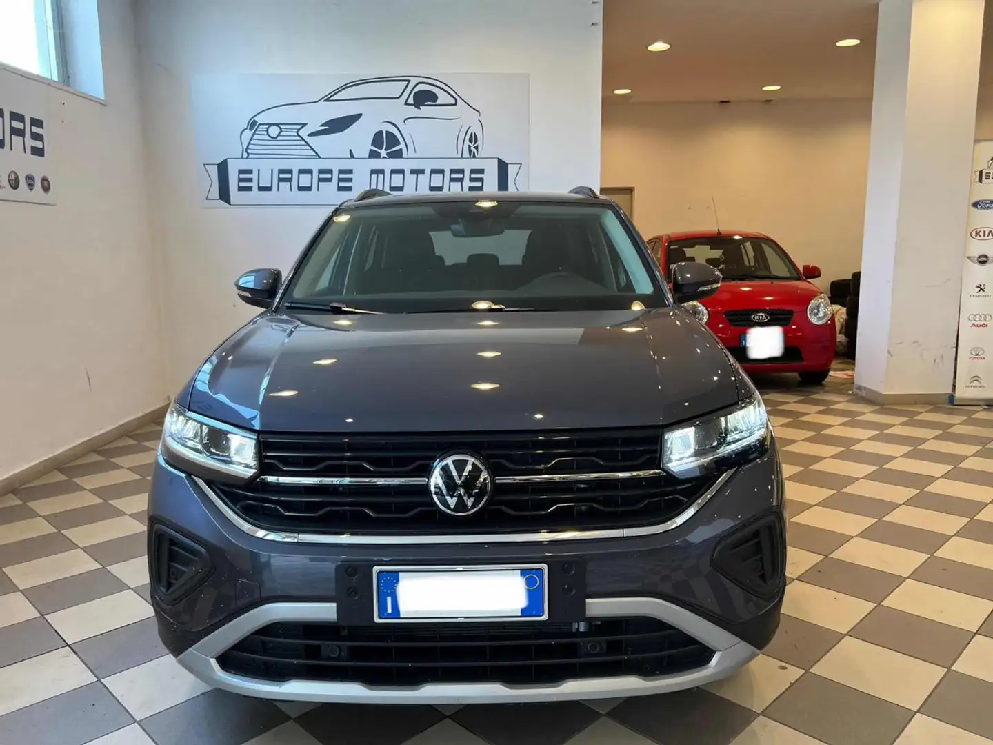 Volkswagen T-Cross 1.0 TSI 115 CV Life Grigio - 1
