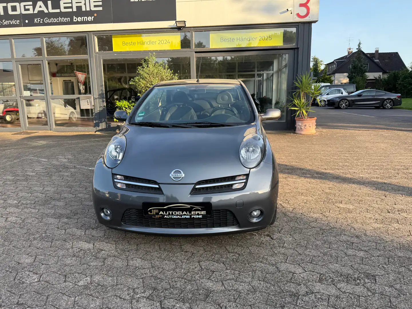 Nissan Micra Premium"1.HAND"TÜV/NEU"12MonateGarantie" Grau - 2