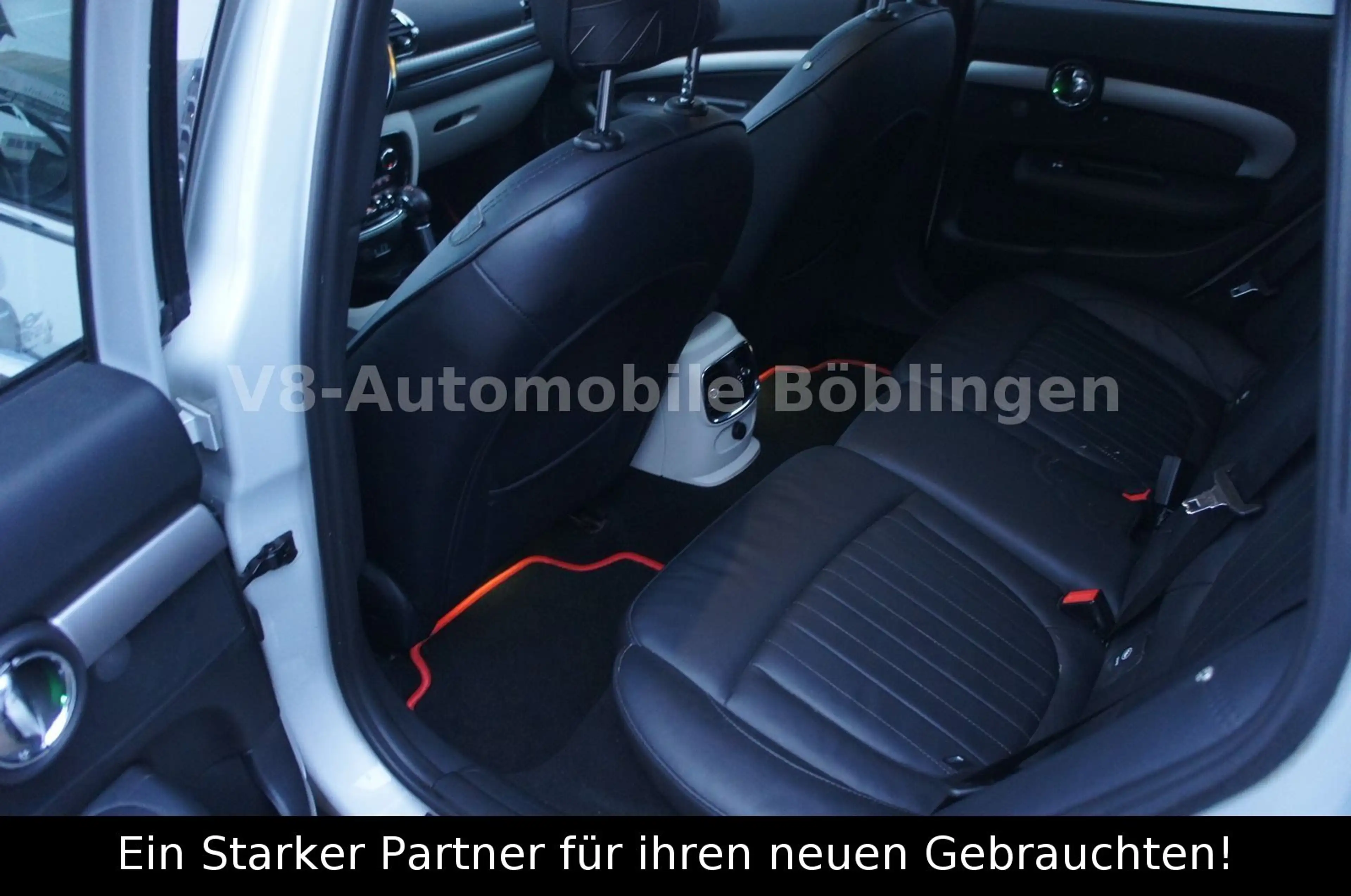 MINI John Cooper Works Clubman *NAVI*LED*PANNO*LEDER — photo 13