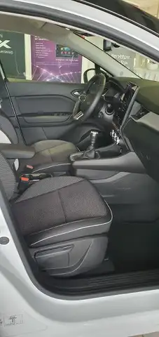 Renault Captur view 8