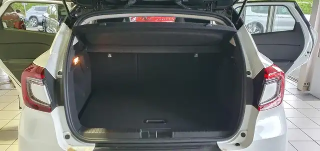 Renault Captur view 10