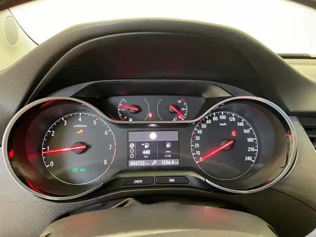Opel Crossland view 5