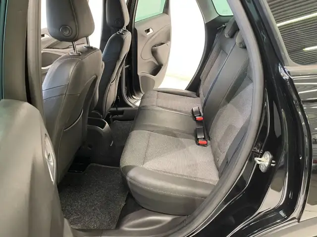 Opel Crossland view 7