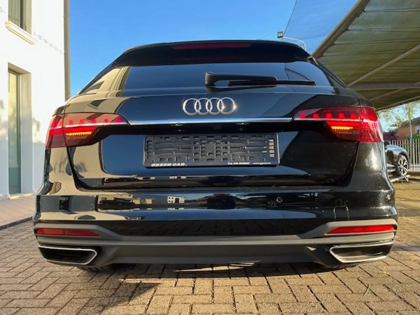 Audi A4 2,0 TDI 163 CV s line VIRTUAL+TETTO P. MATRIX LED Noir - 1