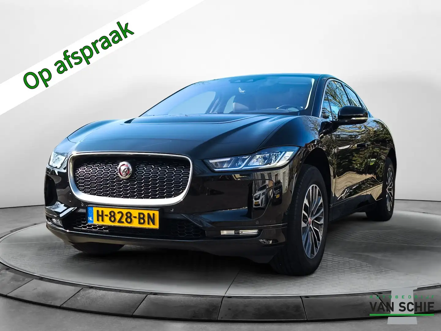 Jaguar I-Pace EV400 Business Edition S 90 kWh (400 PK) 2e-Eig. & Zwart - 1