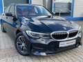 BMW 318 d Lim. Advantage*LASER*LEDER*NAV*RCAM*VIRTUAL Noir - thumbnail 3