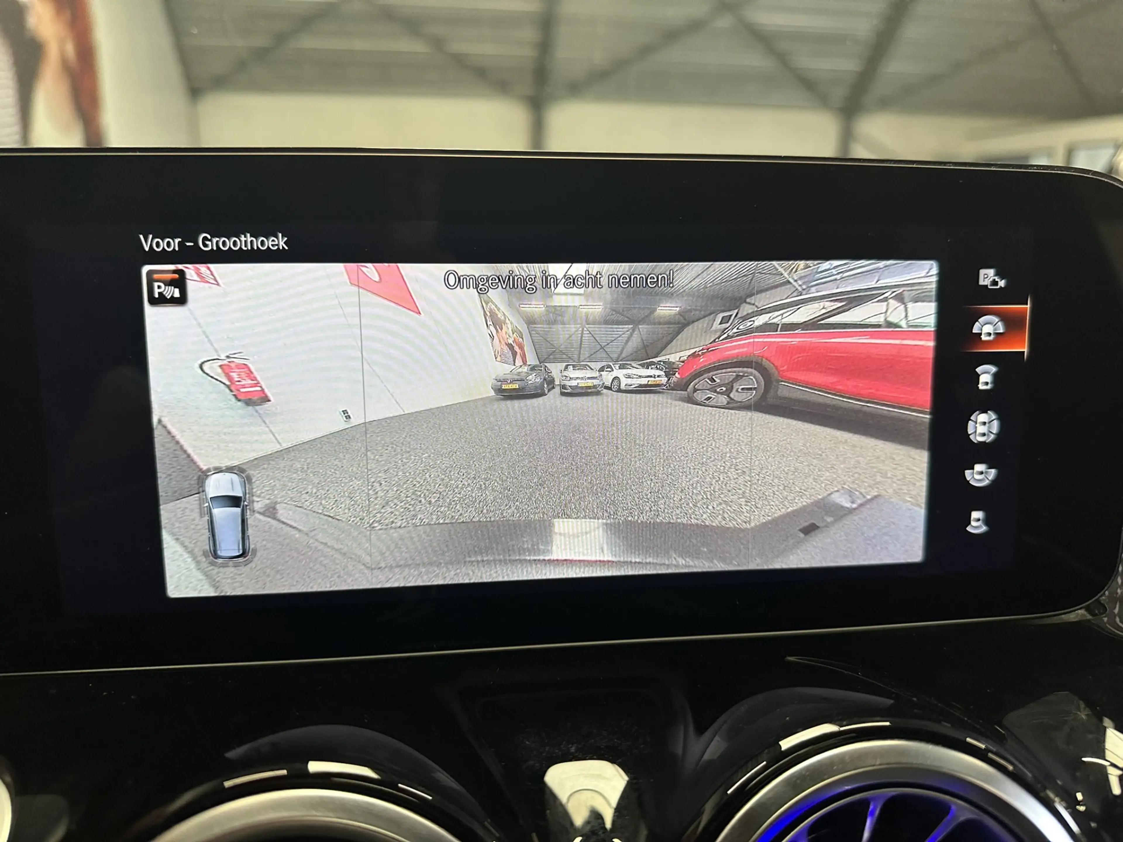 Mercedes-Benz EQB 300 4MATIC AMG LINE 67 KWH ADAPTIVE CRUISE CONTROL 360 — photo 31