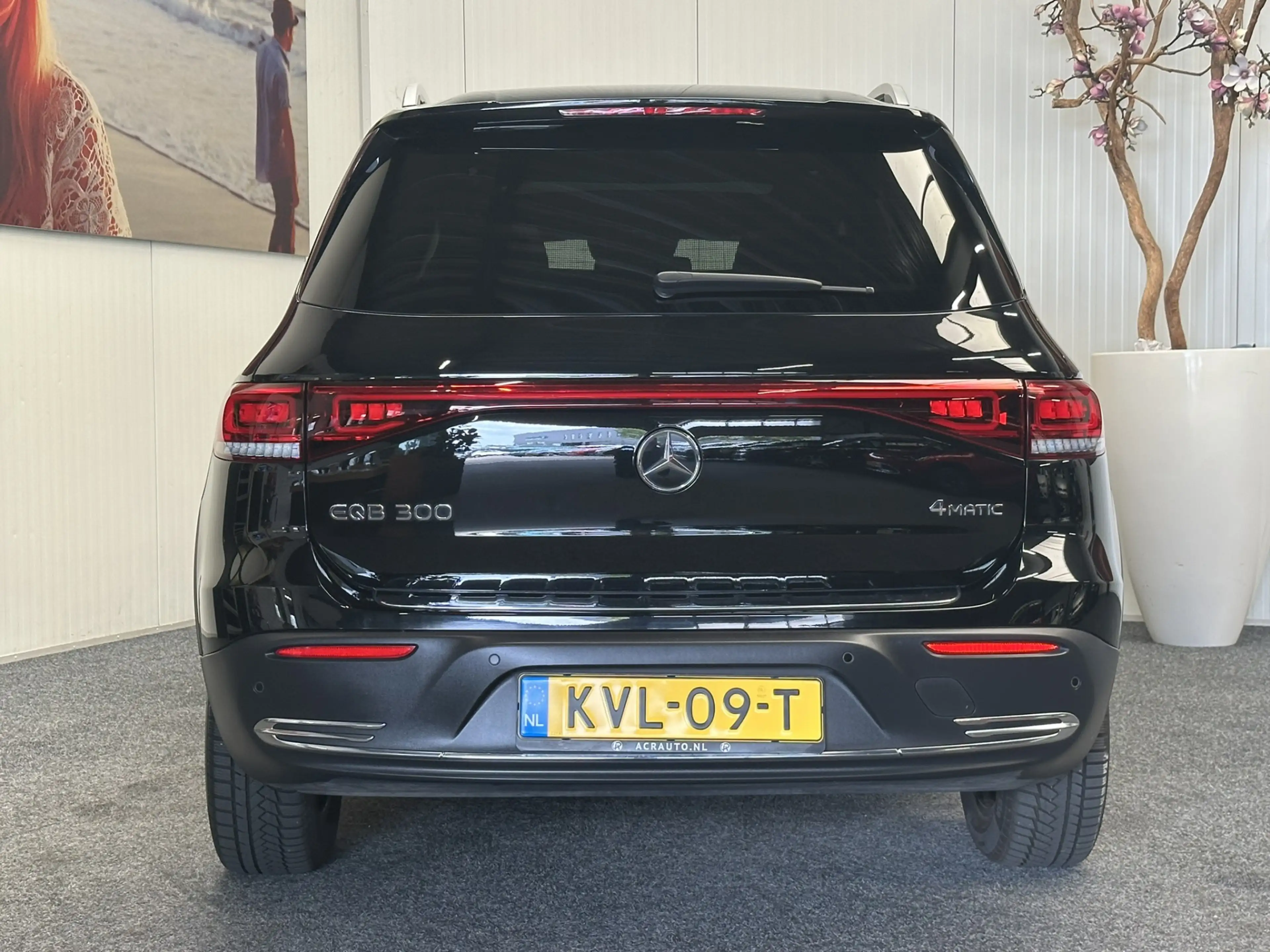 Mercedes-Benz EQB 300 4MATIC AMG LINE 67 KWH ADAPTIVE CRUISE CONTROL 360 — photo 7