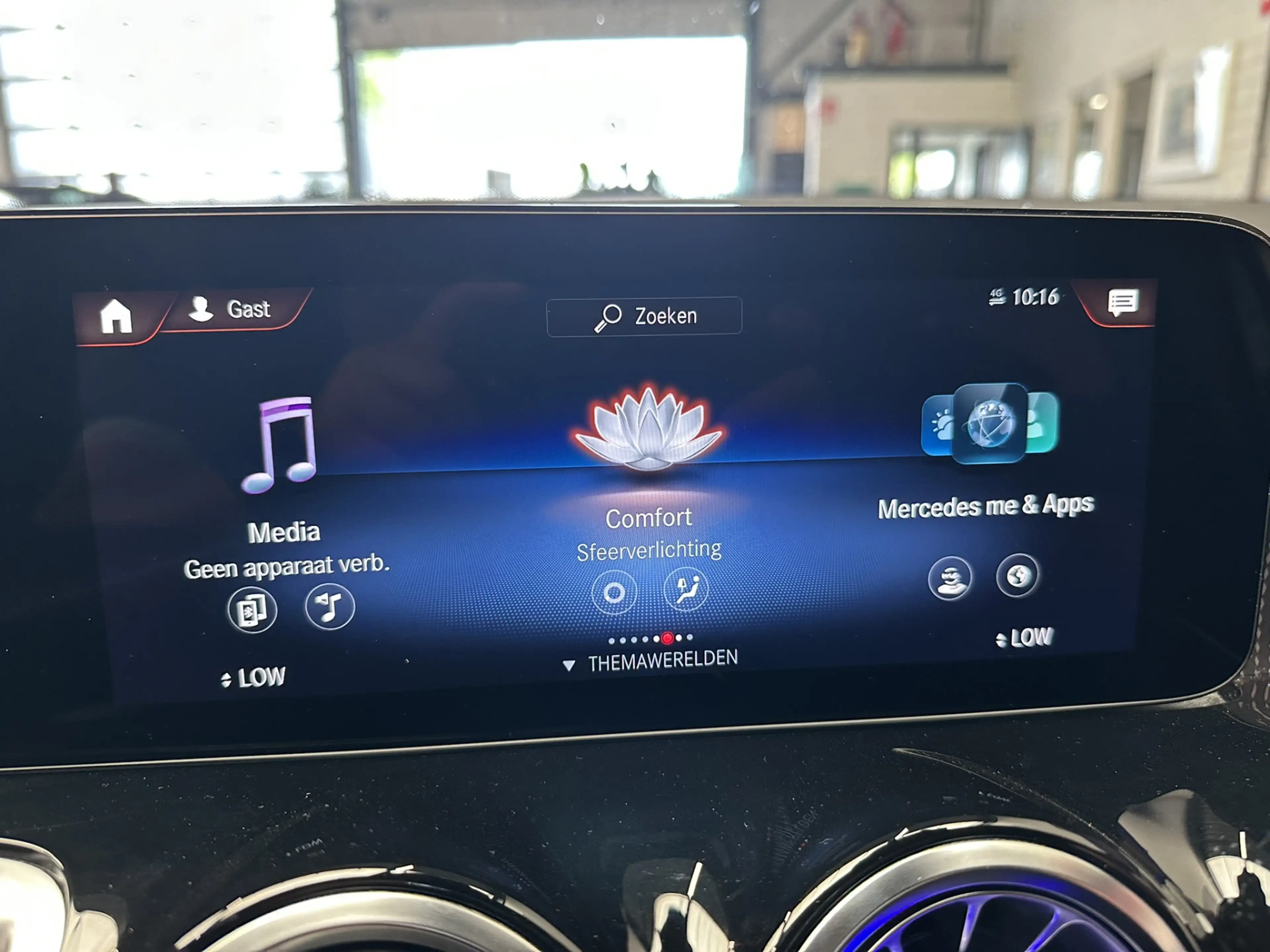 Mercedes-Benz EQB 300 4MATIC AMG LINE 67 KWH ADAPTIVE CRUISE CONTROL 360 — photo 36