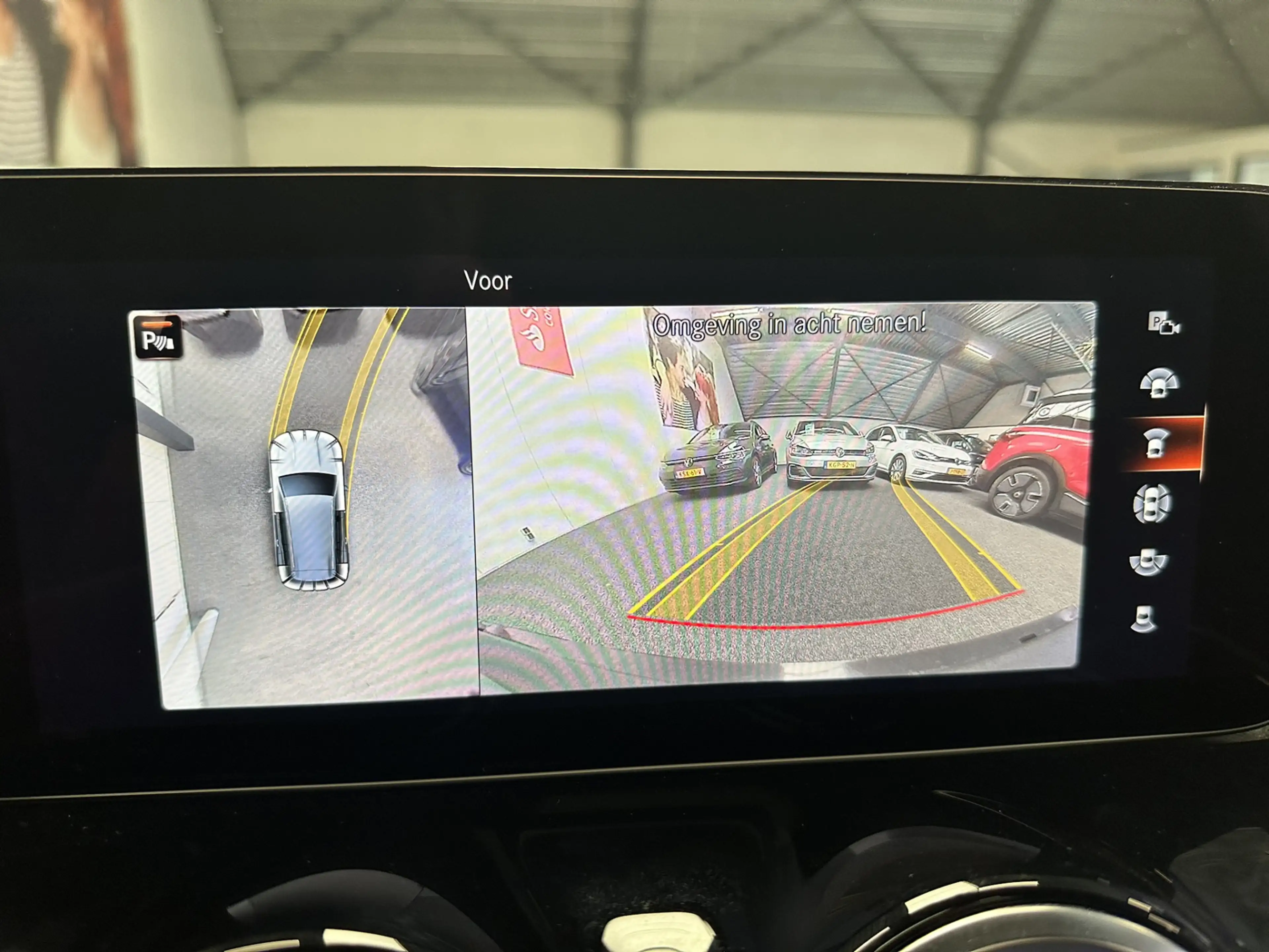 Mercedes-Benz EQB 300 4MATIC AMG LINE 67 KWH ADAPTIVE CRUISE CONTROL 360 — photo 30