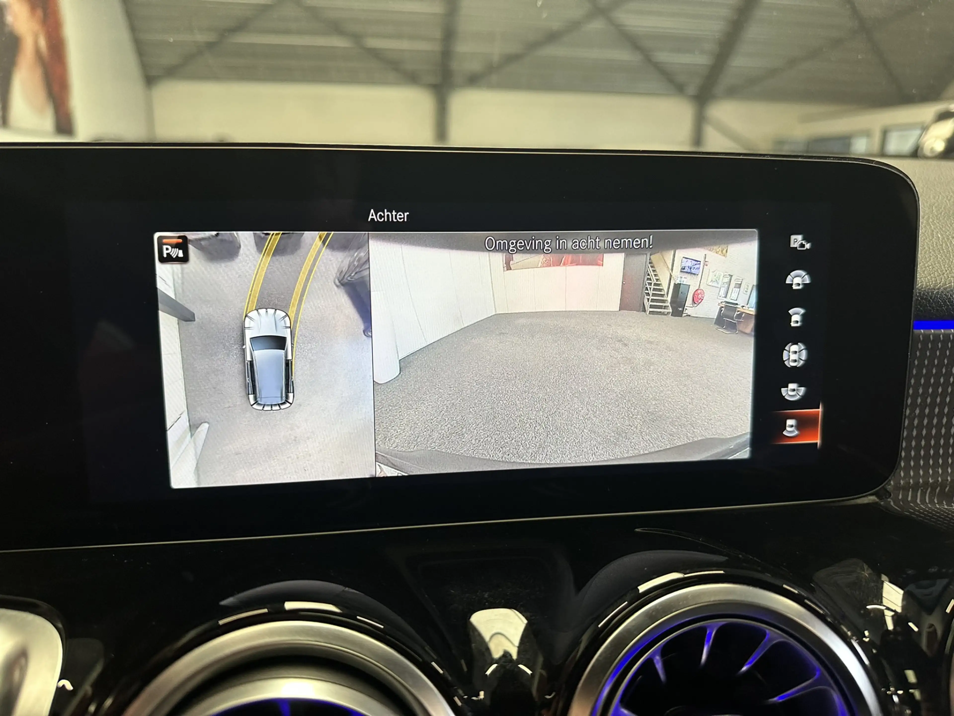 Mercedes-Benz EQB 300 4MATIC AMG LINE 67 KWH ADAPTIVE CRUISE CONTROL 360 — photo 34