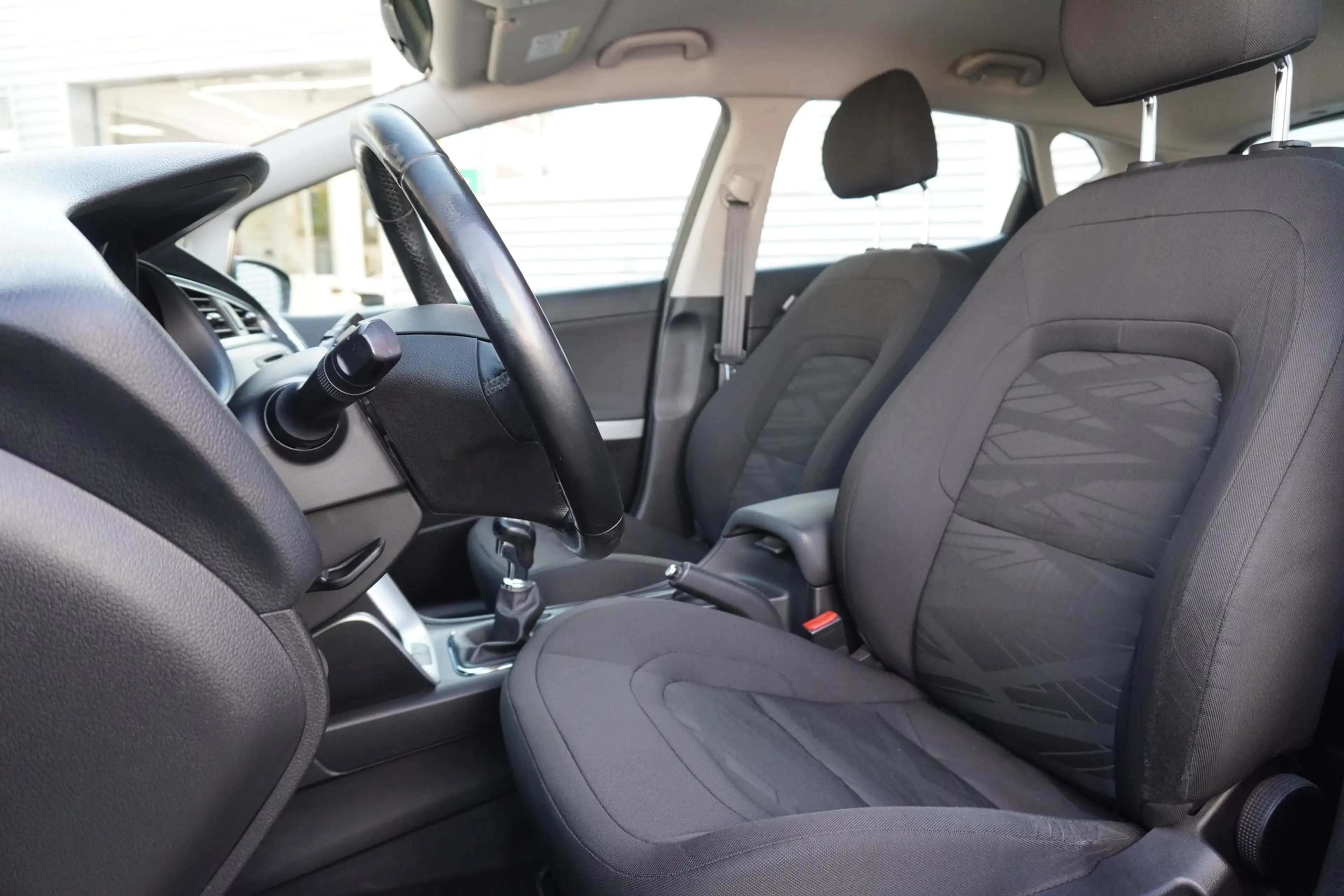 Kia Ceed / cee'd Ceed 1.4 Freisprechanlage Klima Lenkradheizung — photo 11