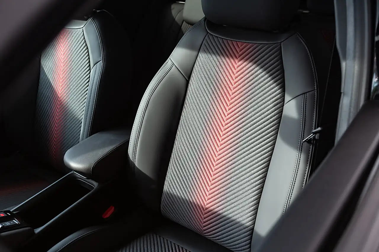 Alfa Romeo Junior 2025 — фото 12