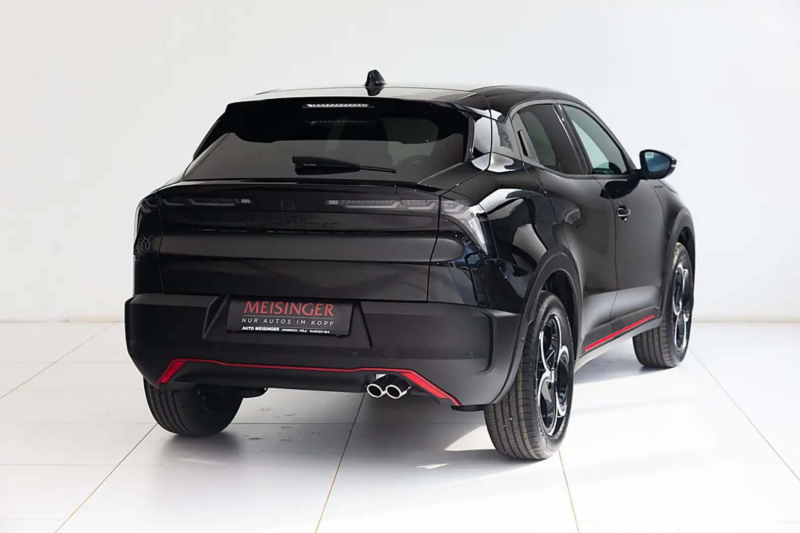 Alfa Romeo Junior Ibrida Speciale 1.2 MHEV e-DCT6 Schwarz - 2