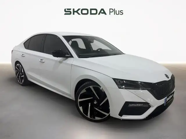 Skoda Octavia 2.0TDI RS DSG 147kW