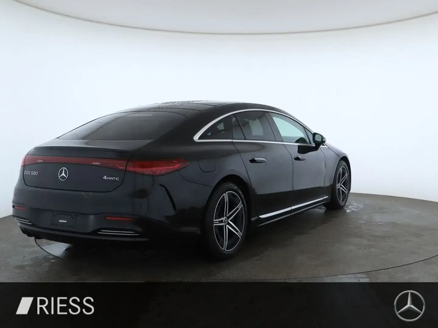 Mercedes-Benz EQS 580 4MATIC AMG Sport HYPER Distr Pano Sitzkl Zwart - 2