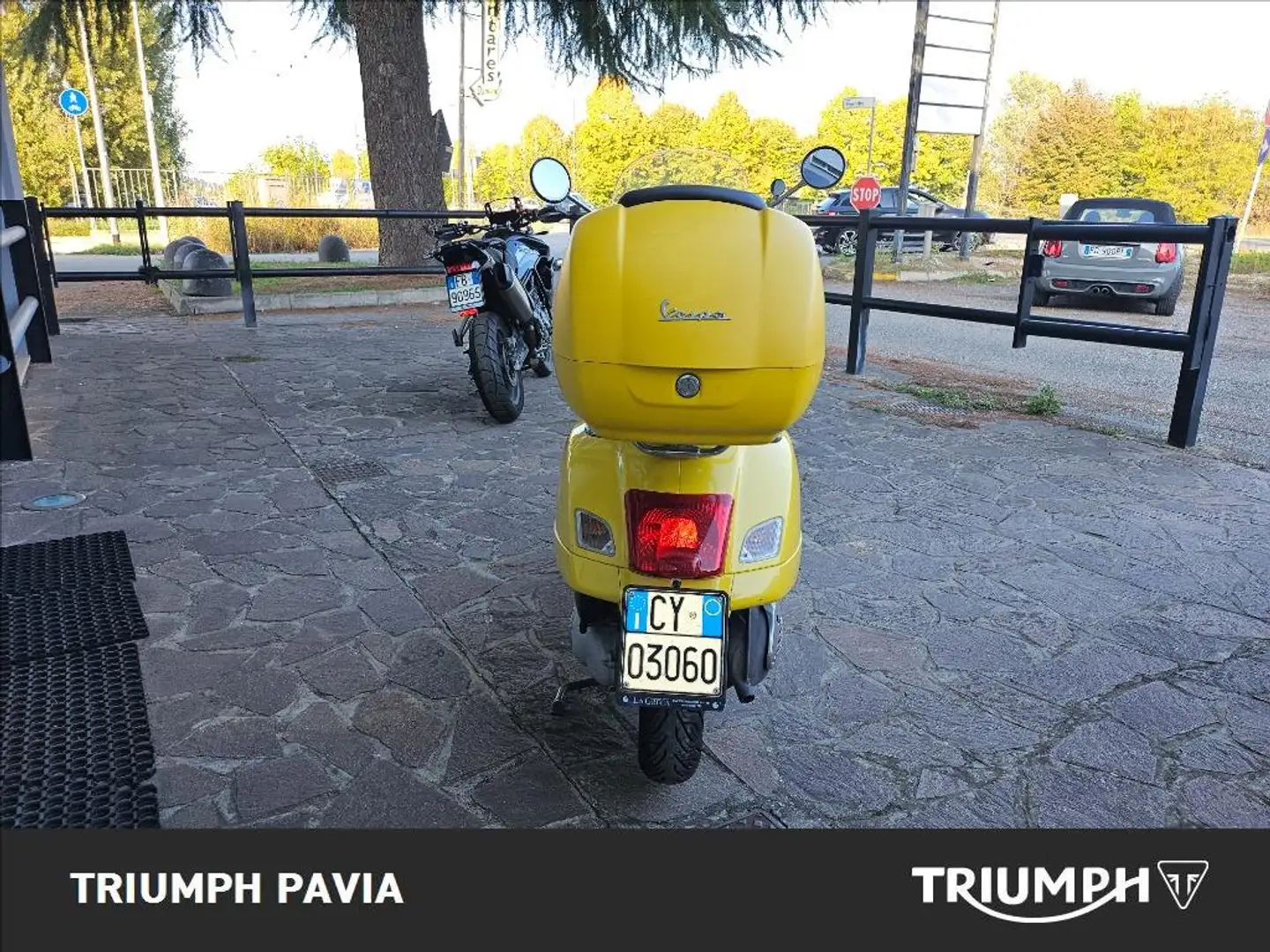 Vespa GTS 250 ie Abs Grigio - 2