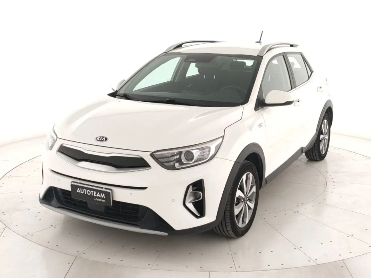 Kia Stonic 1.2 dpi Style s/Design Pack gpl 82cv Bianco - 1