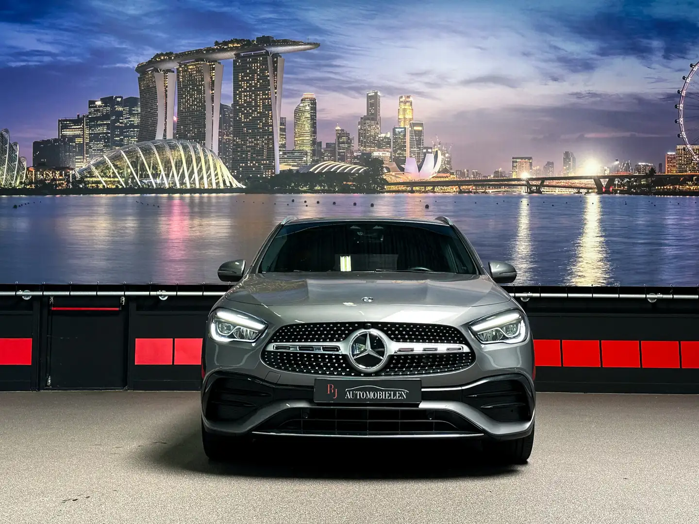 Mercedes-Benz GLA 200 GLA AMG |Sfeer|Camera|LED|Sound Grigio - 2